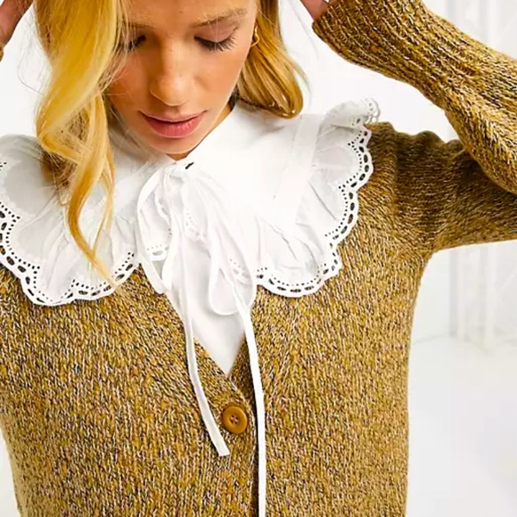 ASOS Tops - Lace frill collar